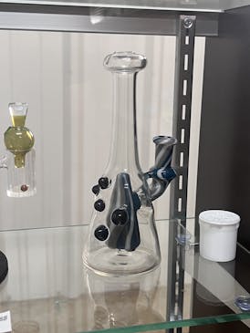 @GlassChance627 - Bottle Style Dab Rig - Local Glass