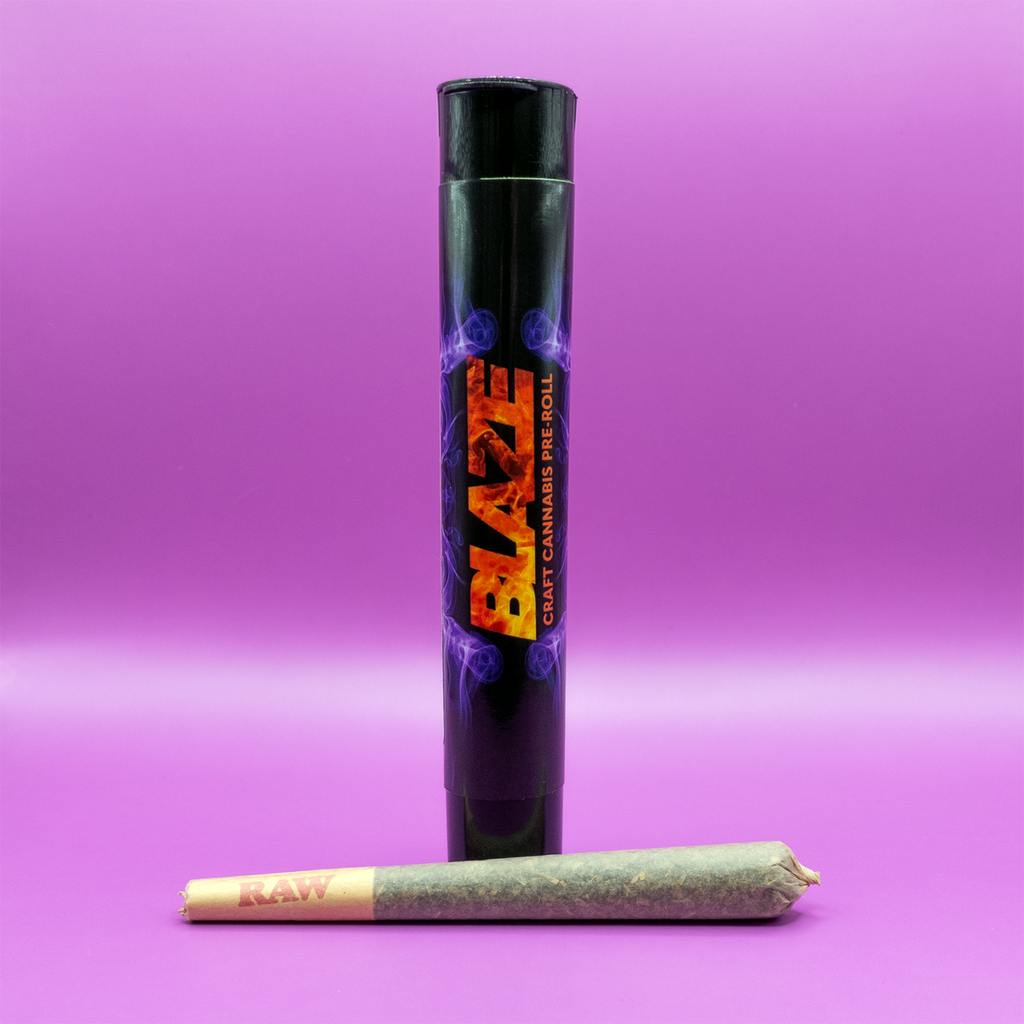 Blaze Northern Lights x Blueberry Pre-Roll Single | 1g at Bisa Lina - Joliet