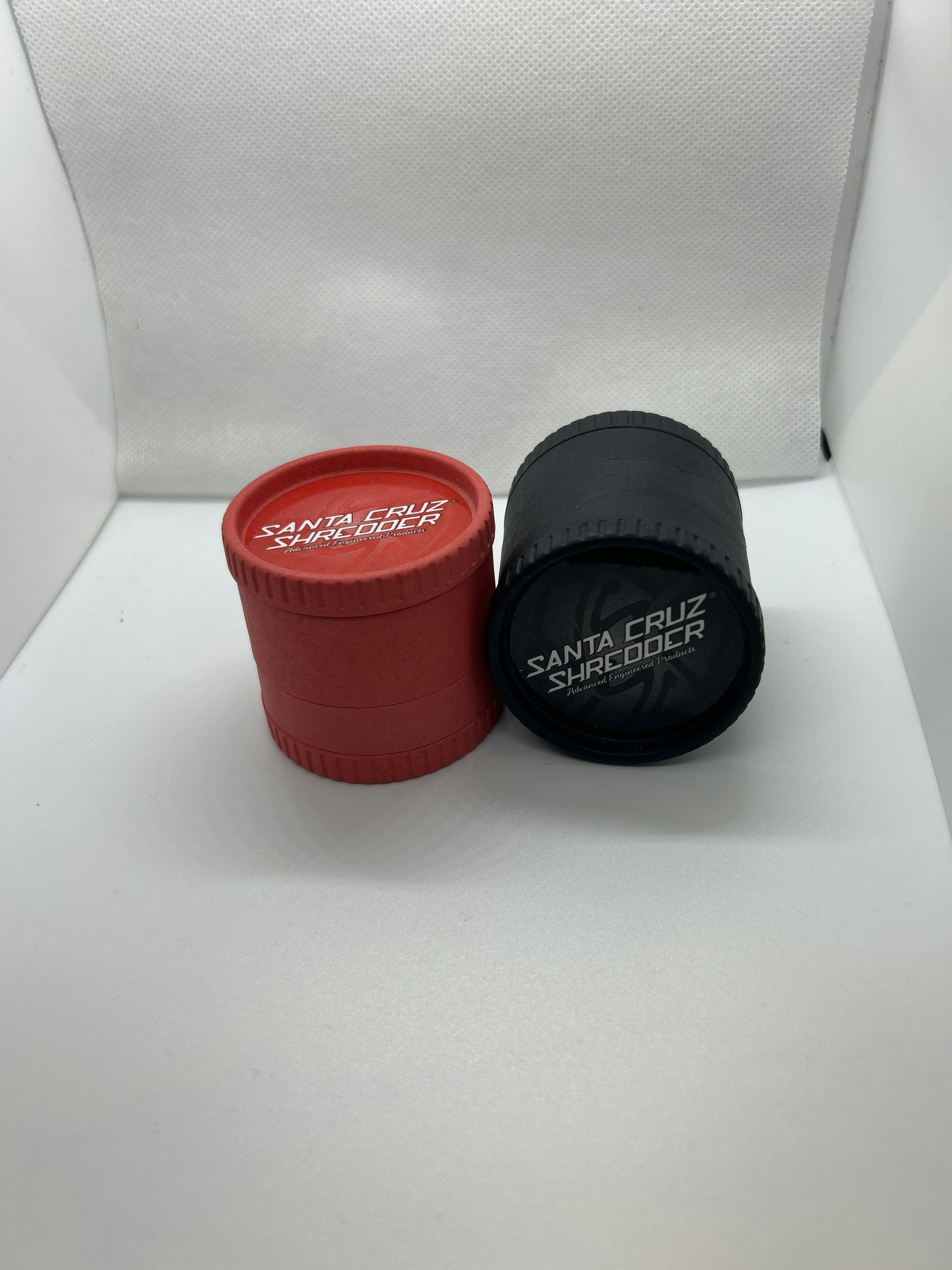 Santa Cruz Shredder - Hemp Grinder