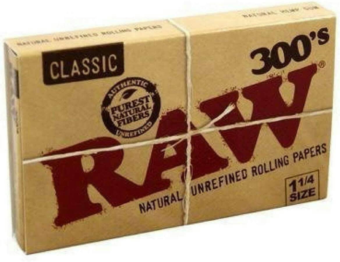 Raw Classic 300s 1 1/4 Rolling Papers
