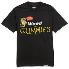 WEED & GUMMIES TEE - (M)