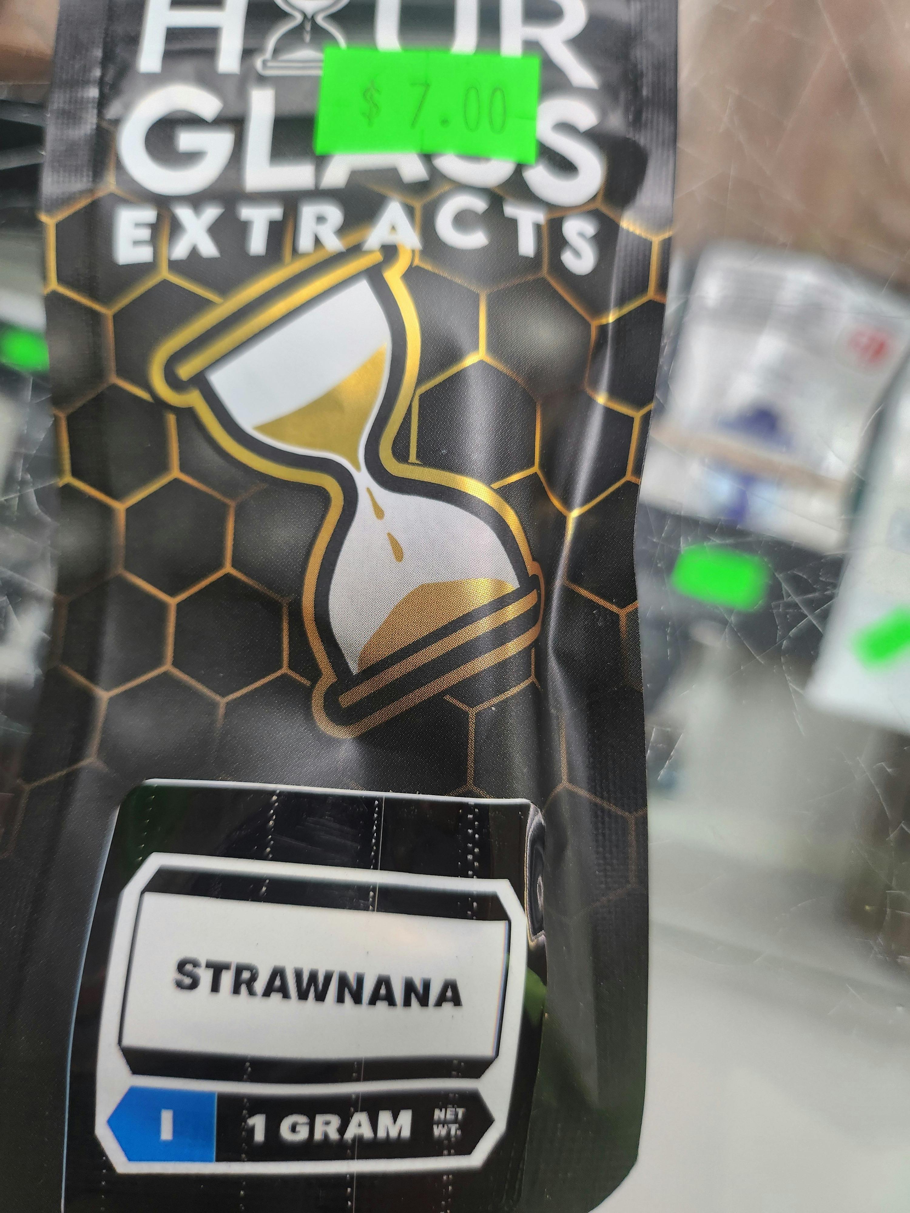 420 Hourglass Strawnana 2