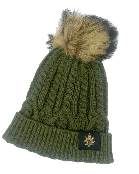 ABC Co - Cable Knit Beanie with removable Fur Pom