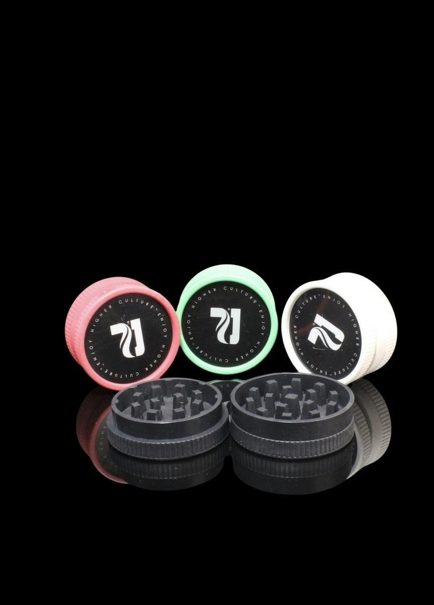 #52 SANTA CRUZ SHREDDER HEMP GRINDER