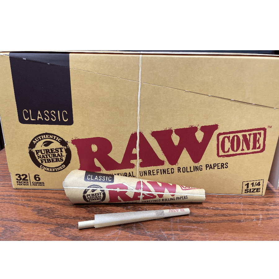 Raw 1 1/4 Classic Rolling Cones (6 pack)
