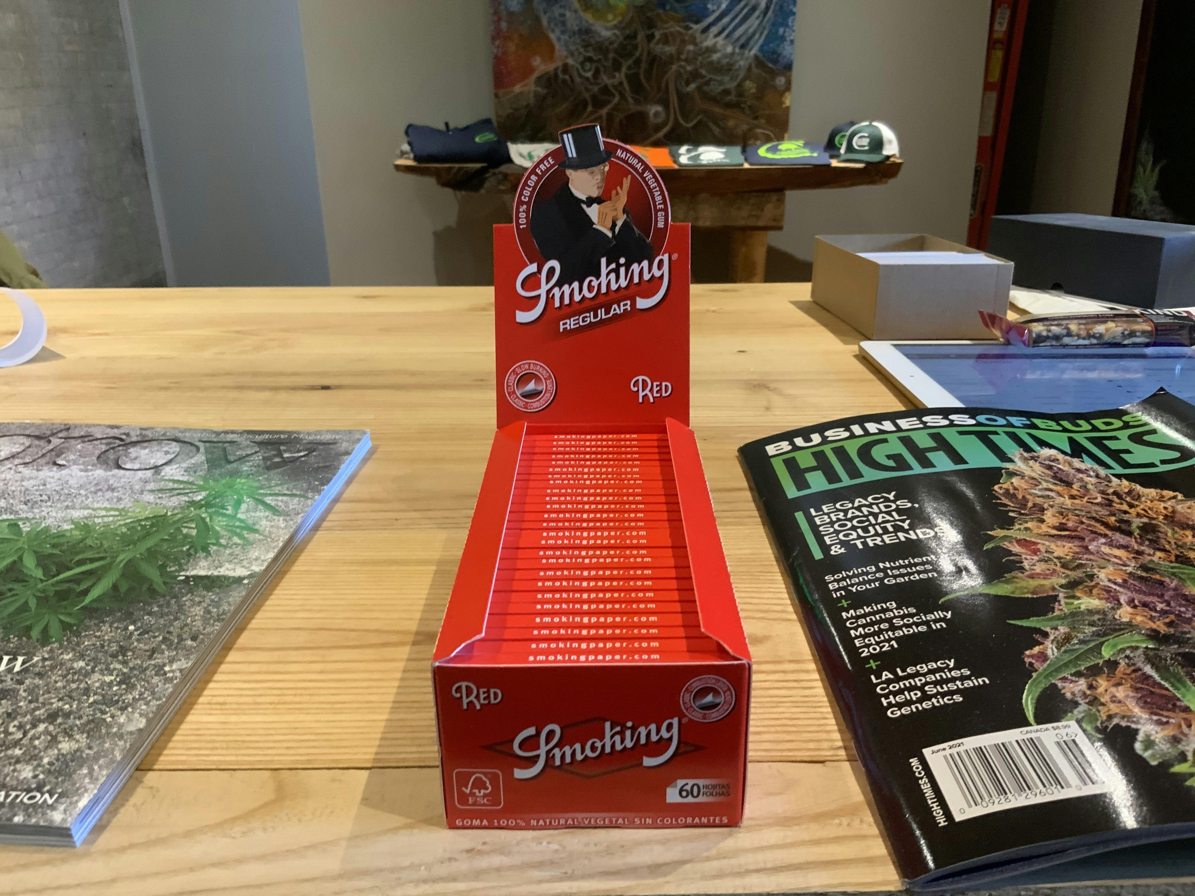 Smoking Red Papers - Smoking Red Regular Papers