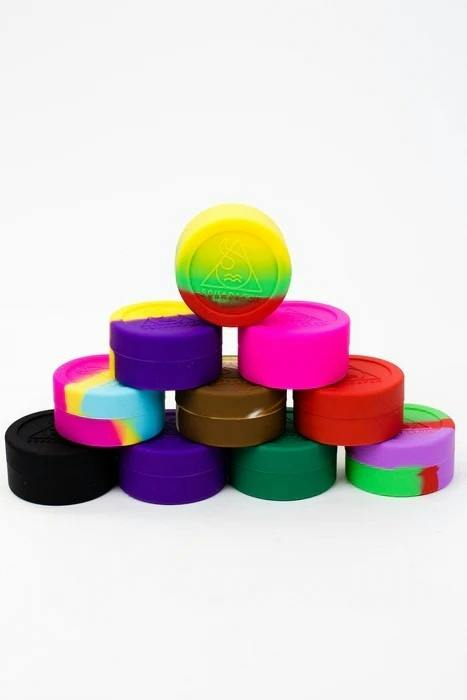 Squadafum Large Silicone Container with Partition