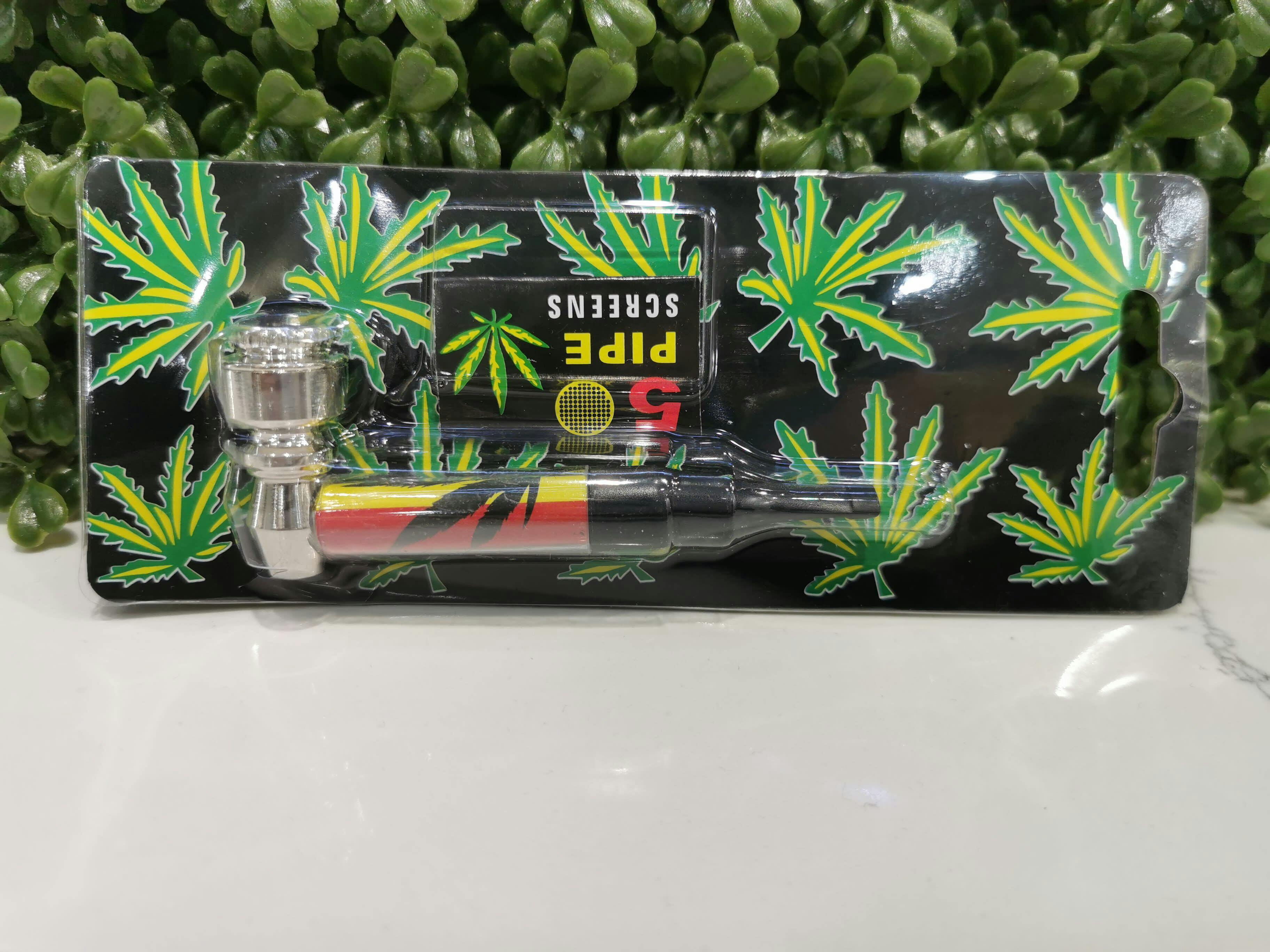 Metal Pipe w Screen, Lid & Plastic Mouth Pc-GG Pipes
