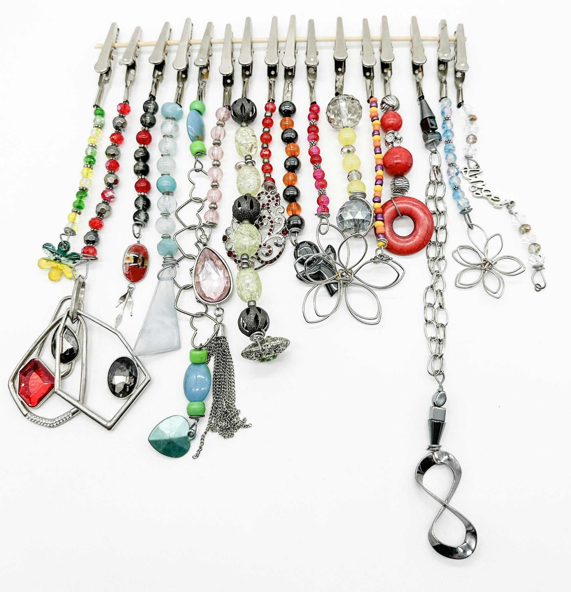 ROACH CLIPS