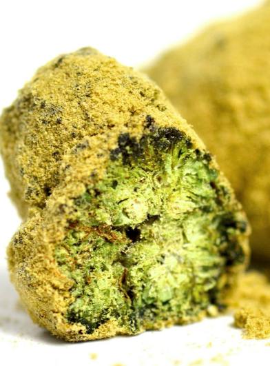 Peach | Glorious | MoonRocks by Glorious Cannabis