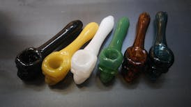 Glass skull pipes