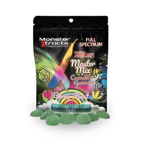 Berry Blast Full Spectrum 200MG Gummies