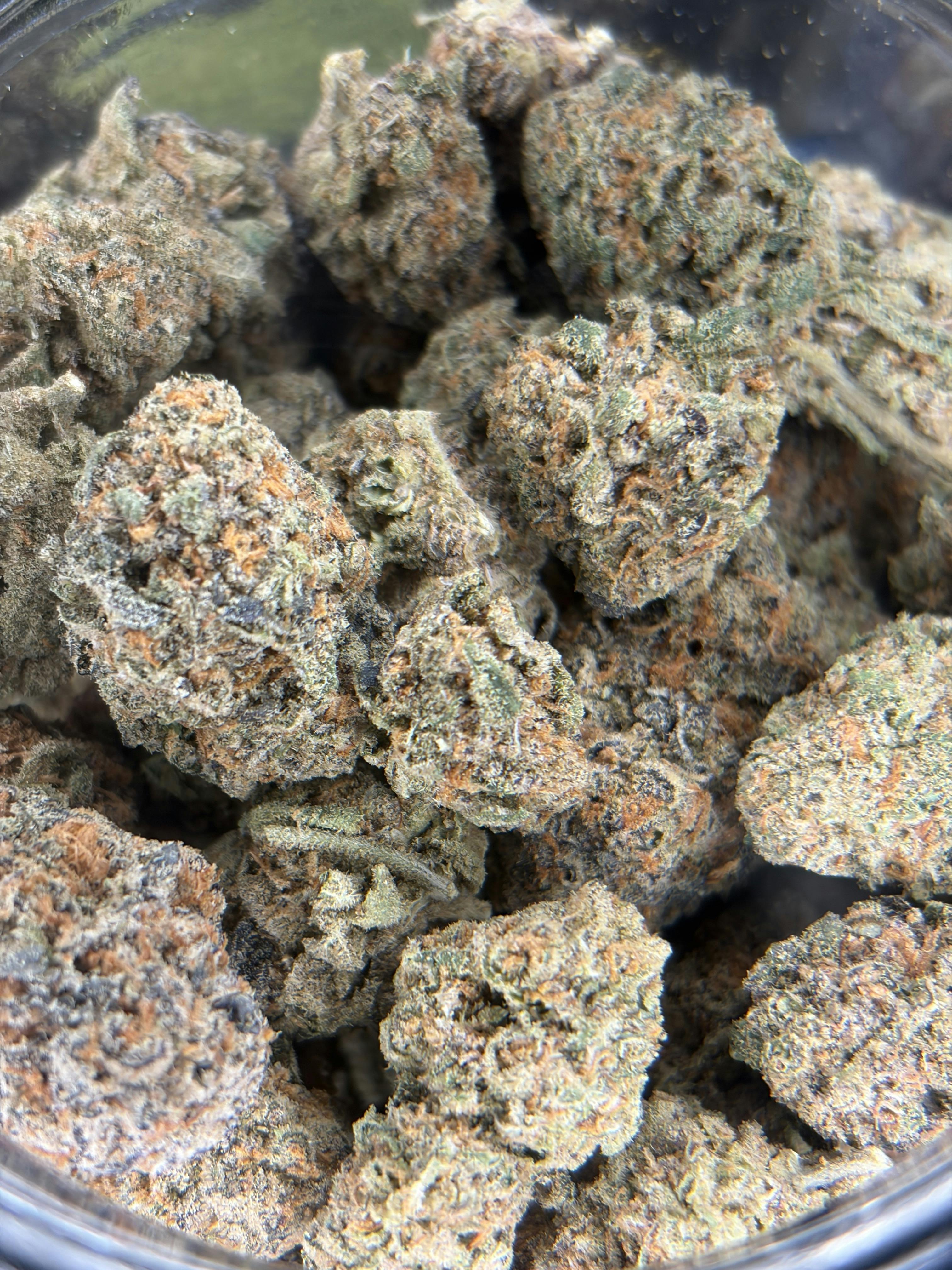 Supremely High Indoor: B S Pre-packaged