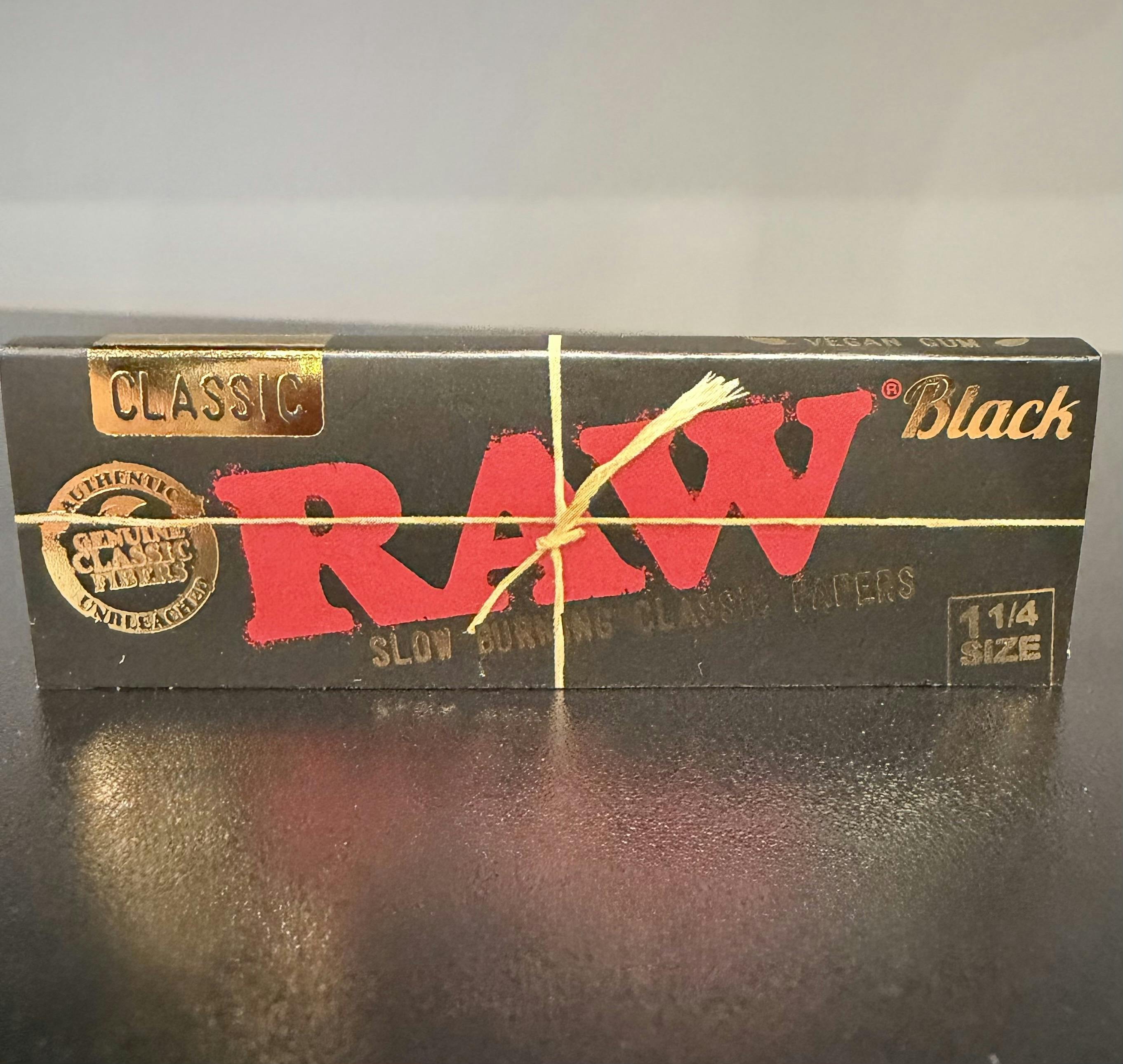 Raw Papers - Black - 1 1/4