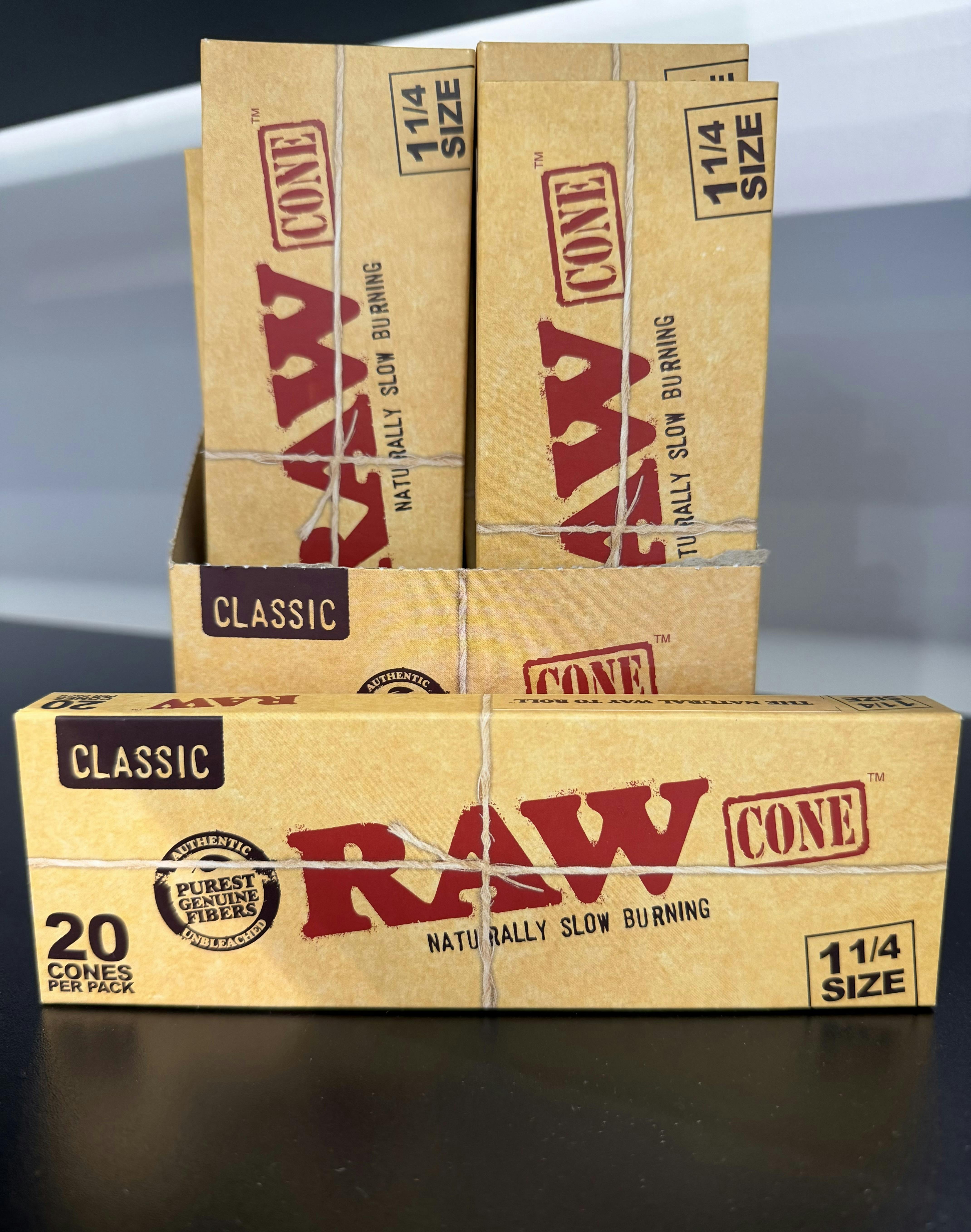 Raw Classic Cones - 1 1/4 - 20ct