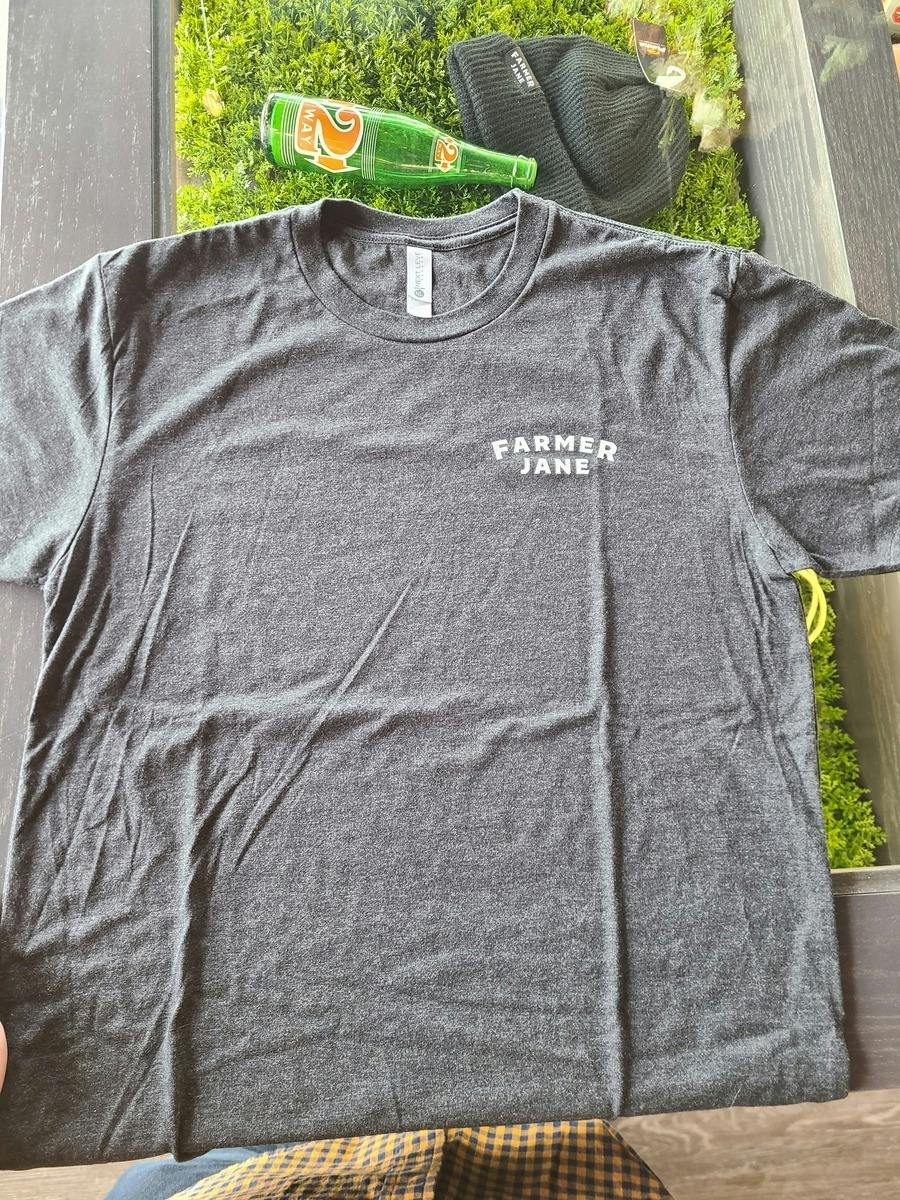 FJ Small Logo T - Shirt (M) - Apparel