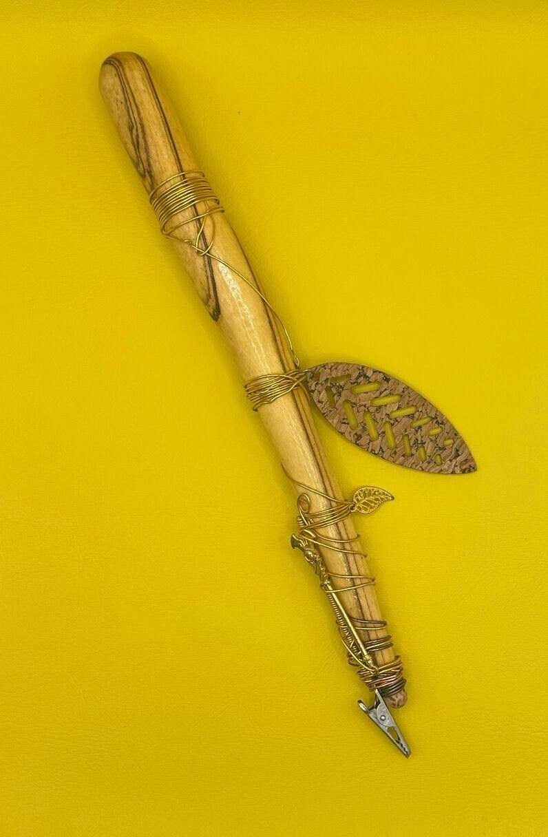 ARR, Extra Large Roach Clips - colors and designs may vary