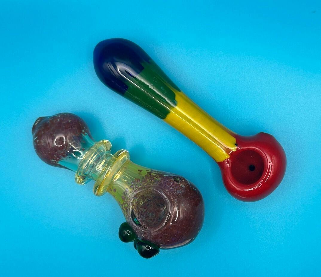 6" Soft Glass Pipe - colors may vary