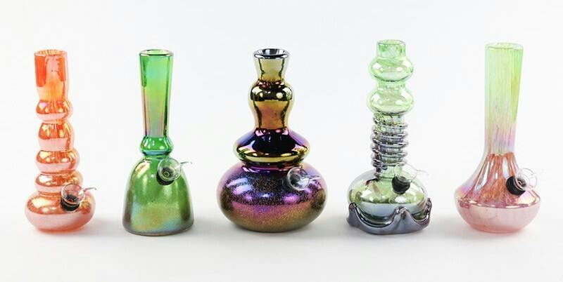 LUV, 8" Soft Glass Water Pipe - colors and designs may vary