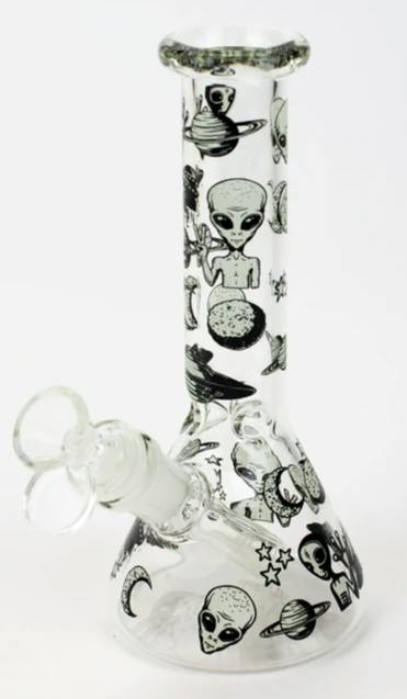 7.5" Glow in the Dark Beaker Bong - Aliens