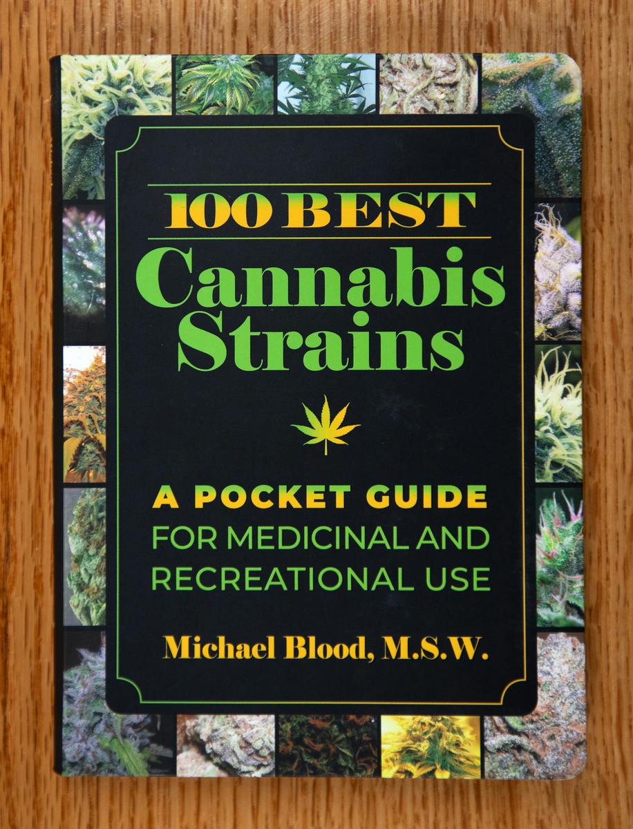 100 Best Cannabis Strains: A Pocket Guide for Medicinal and Recreational Use (Book)