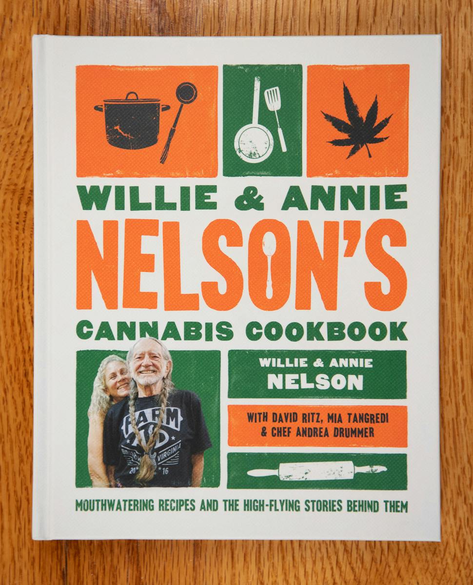Willie and Annie Nelson's Cannabis Cookbook (Book)