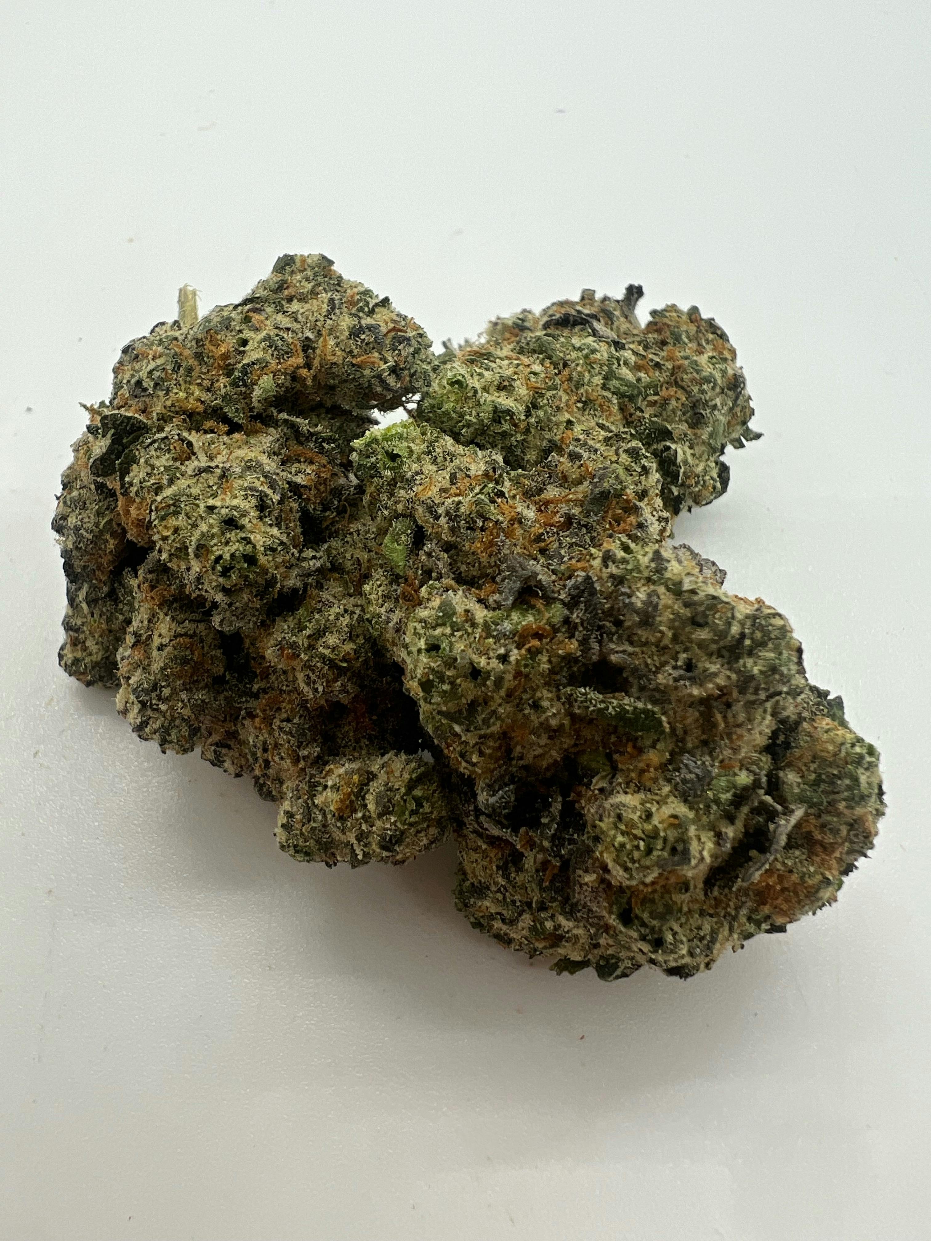 Frosted Truffle Pie *I* cannabis product