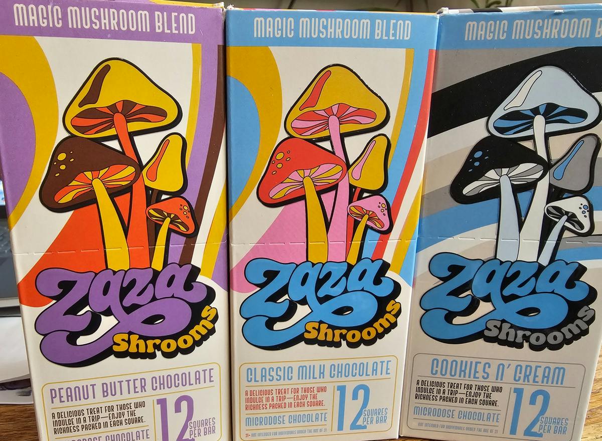 Zaza Cookie N Cream Mushroom Chocolate Bar