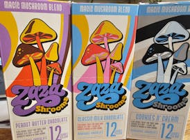 Zaza Cookie N Cream Mushroom Chocolate Bar