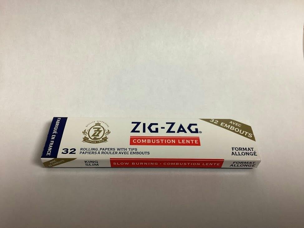 Zig Zag White Slow Burning Rolling Papers with 32 Tips