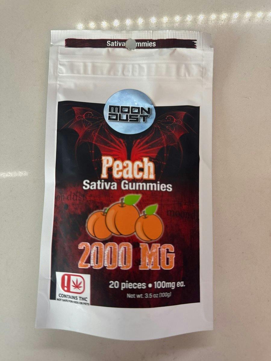 Moon Dust Gummies 2000mg Peach