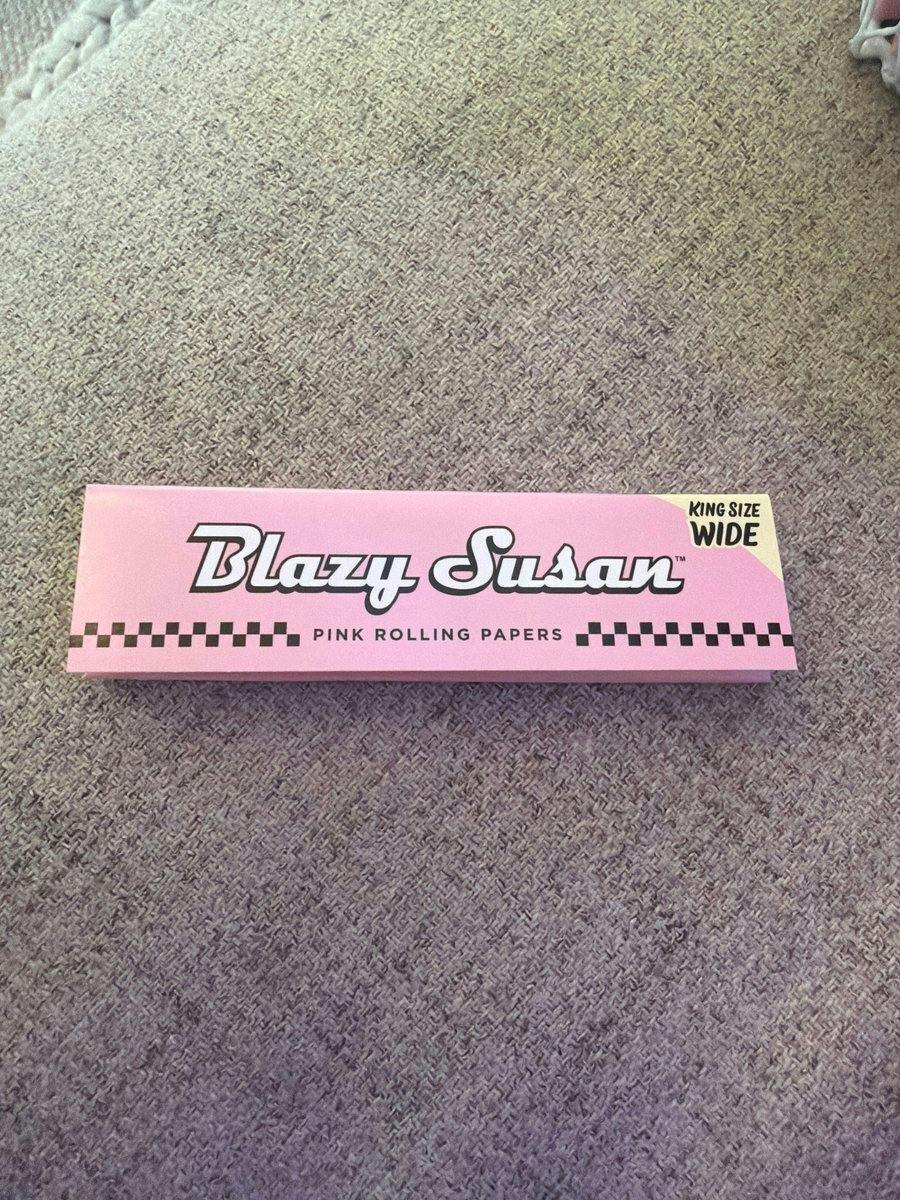 Blazy Susan King Size Papers