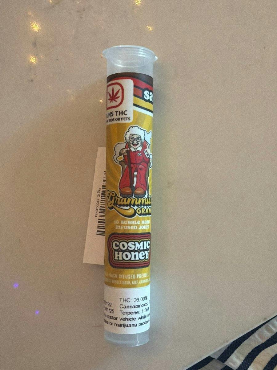 Grammie's Grams - 1g Preroll- Bubble Hash Infused - Cosmic Honey