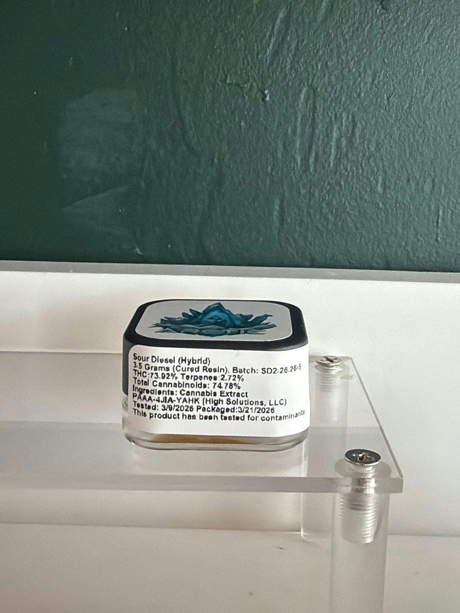 Arctic Extracts Cured Resin Sour Diesel 3.5g Baller