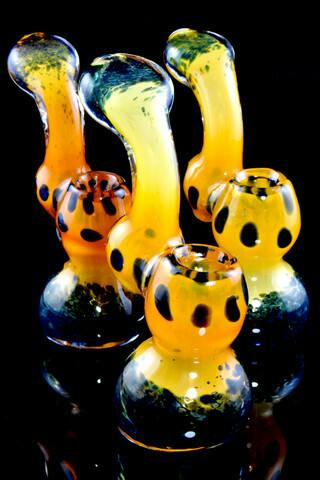 Gear - Small Dotted Gold Fumed Frit Glass Sherlock Bubble
