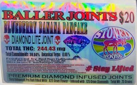 Pre-Roll - Infused - Blueberry Banana Pancake Diamond Lite Baller Joint .75g by Red Run 335.53mg ...