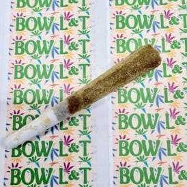 Pre-Roll - Infused - Bow L&T 1g Arctic Heater by Arctic Bakery 227.69mg - Sativa - 8885