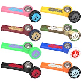 Silicone pipe with lid