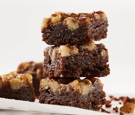 Love's Oven - Turtle Brownies (H)