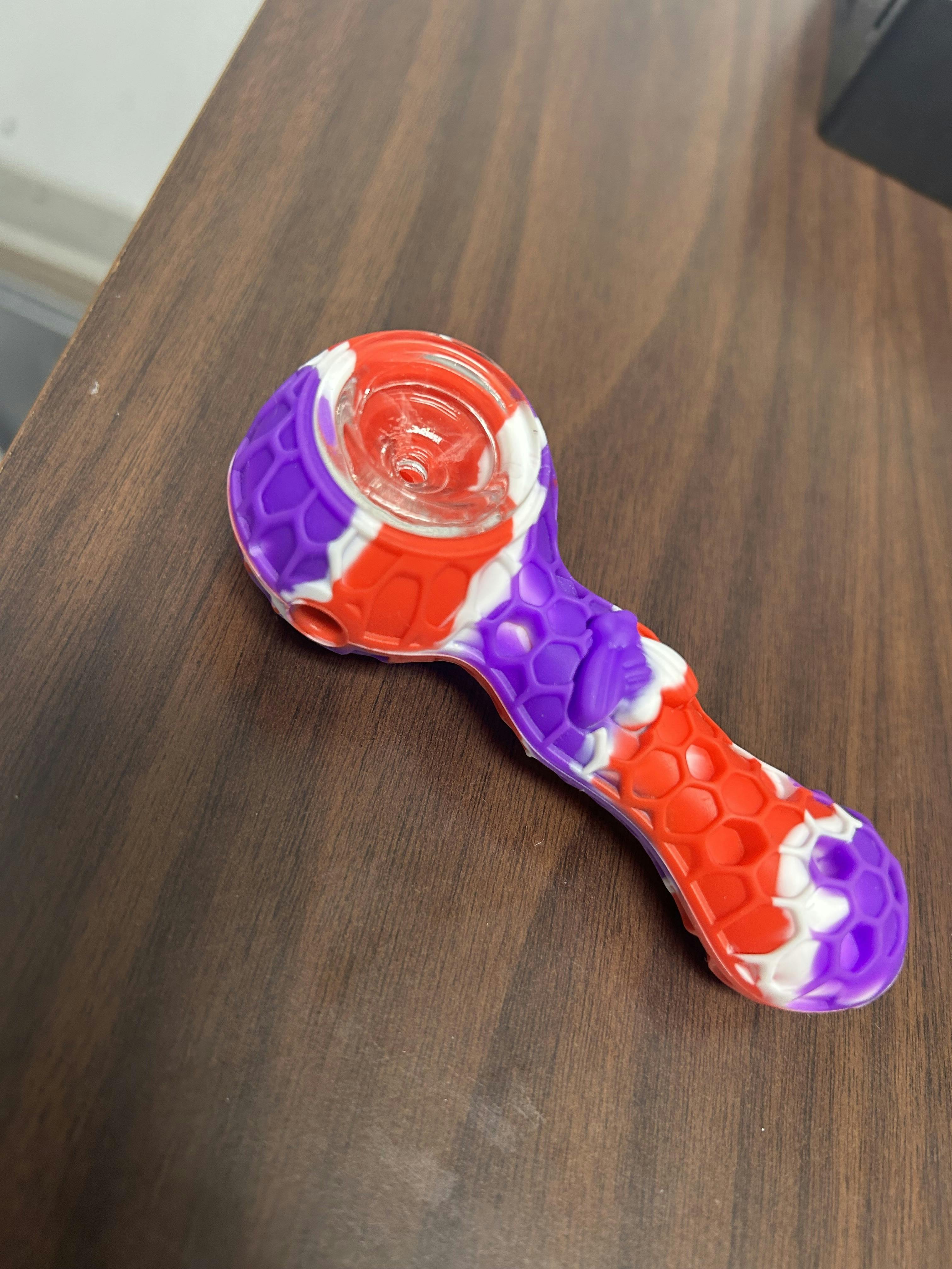 Honeycomb Silicone Hand Pipe