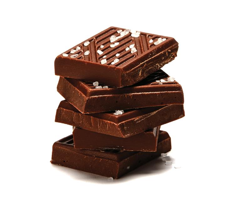 SINSERE SALTED DARK CHOCOLATE BAR