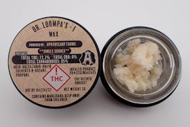 Dr.Loompa's Wax - I 2G