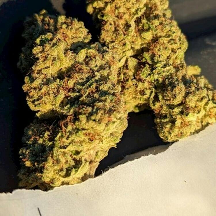 Strawberry Glue