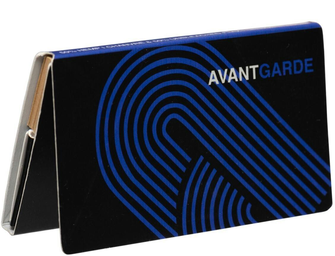 ROLLING PAPERS W/ TRAY NATURAL 1 1/4 - AVANT GARDE
