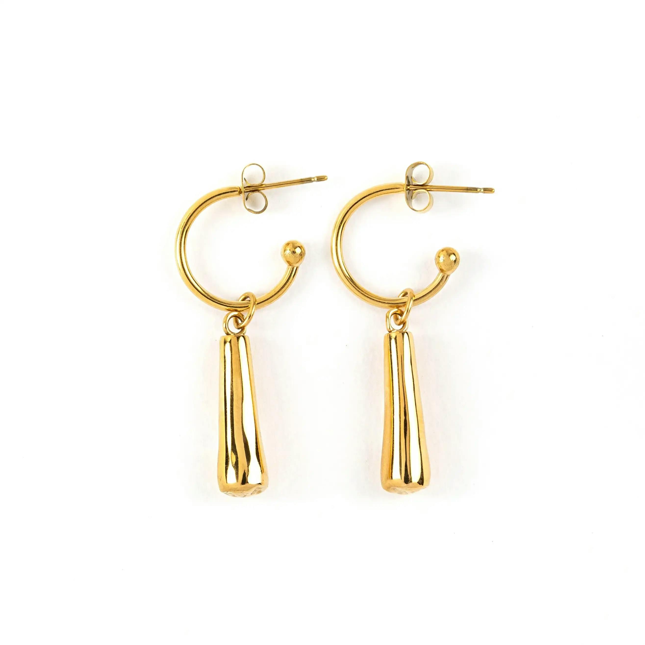 Roach Charm Earring Set - Gold