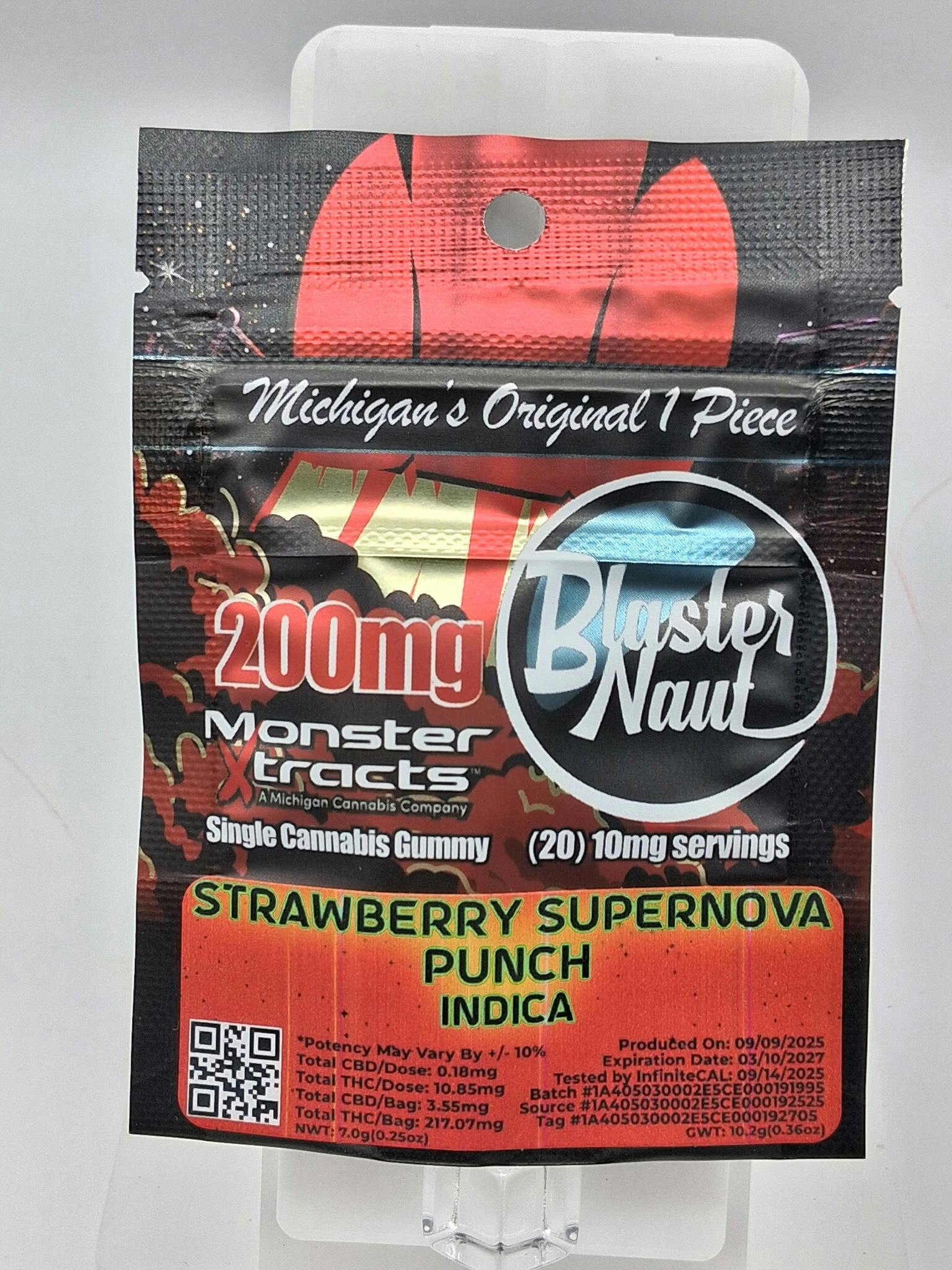 GUMMY - STRAWBERRY SUPERNOVA PUNCH - 200MG BLASTERNAUT GUMMY - MONSTER X