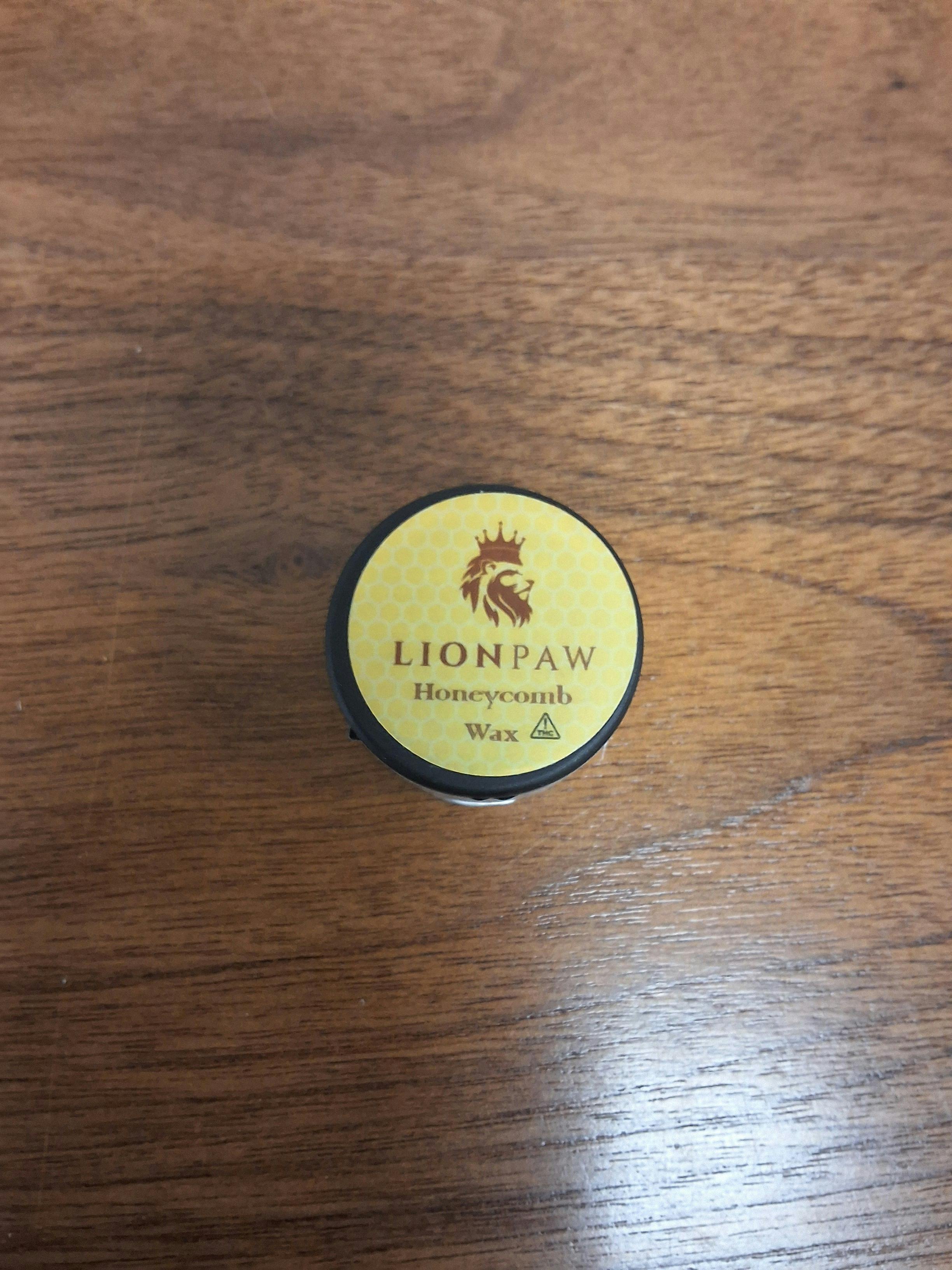 Jenny's Dream Honeycomb Wax 60%THC 5.82%TERP - LION'S PAW - SATIVA DOM