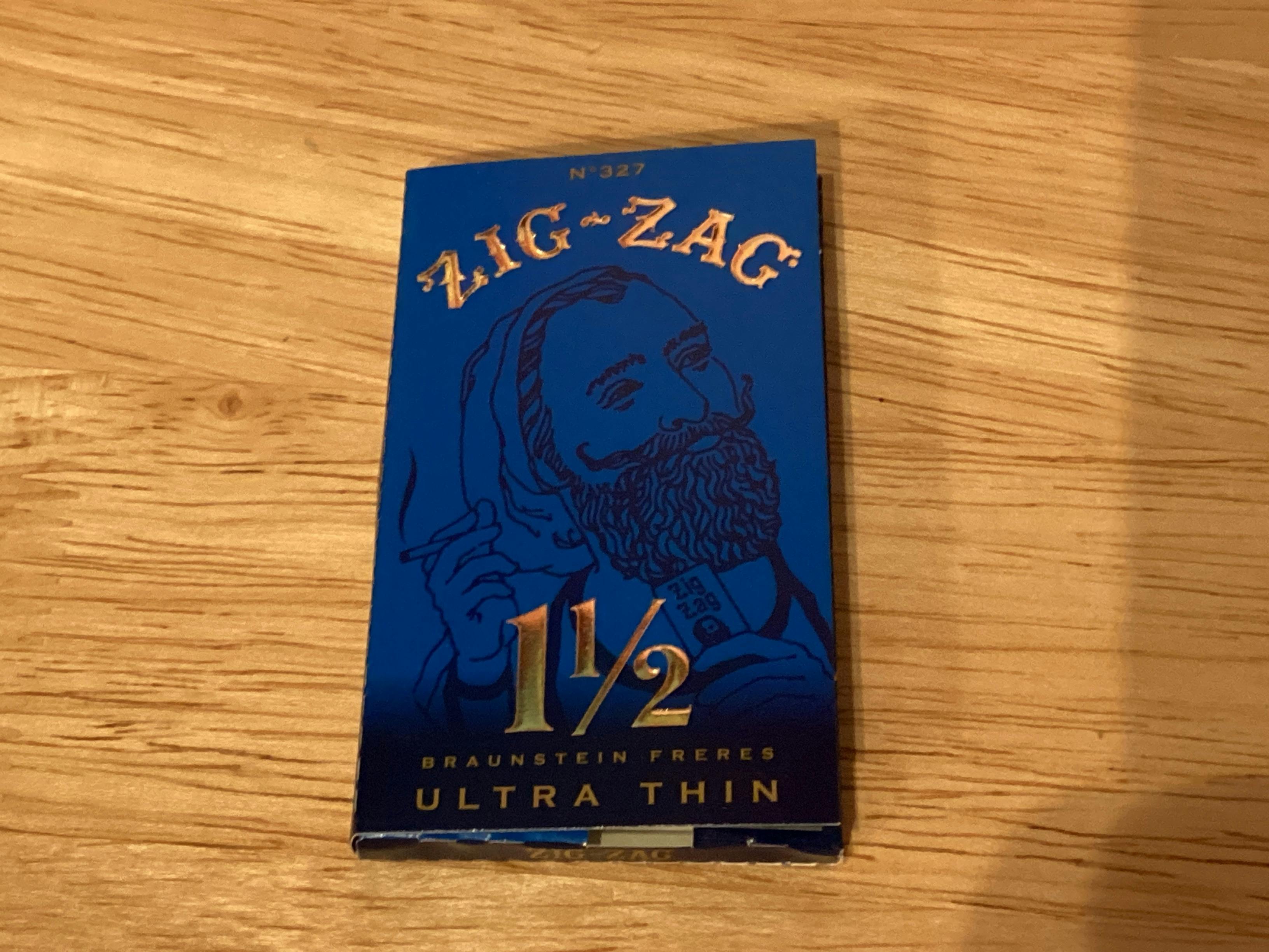 Zig Zag 1 1/2” Ultra Thin Papers