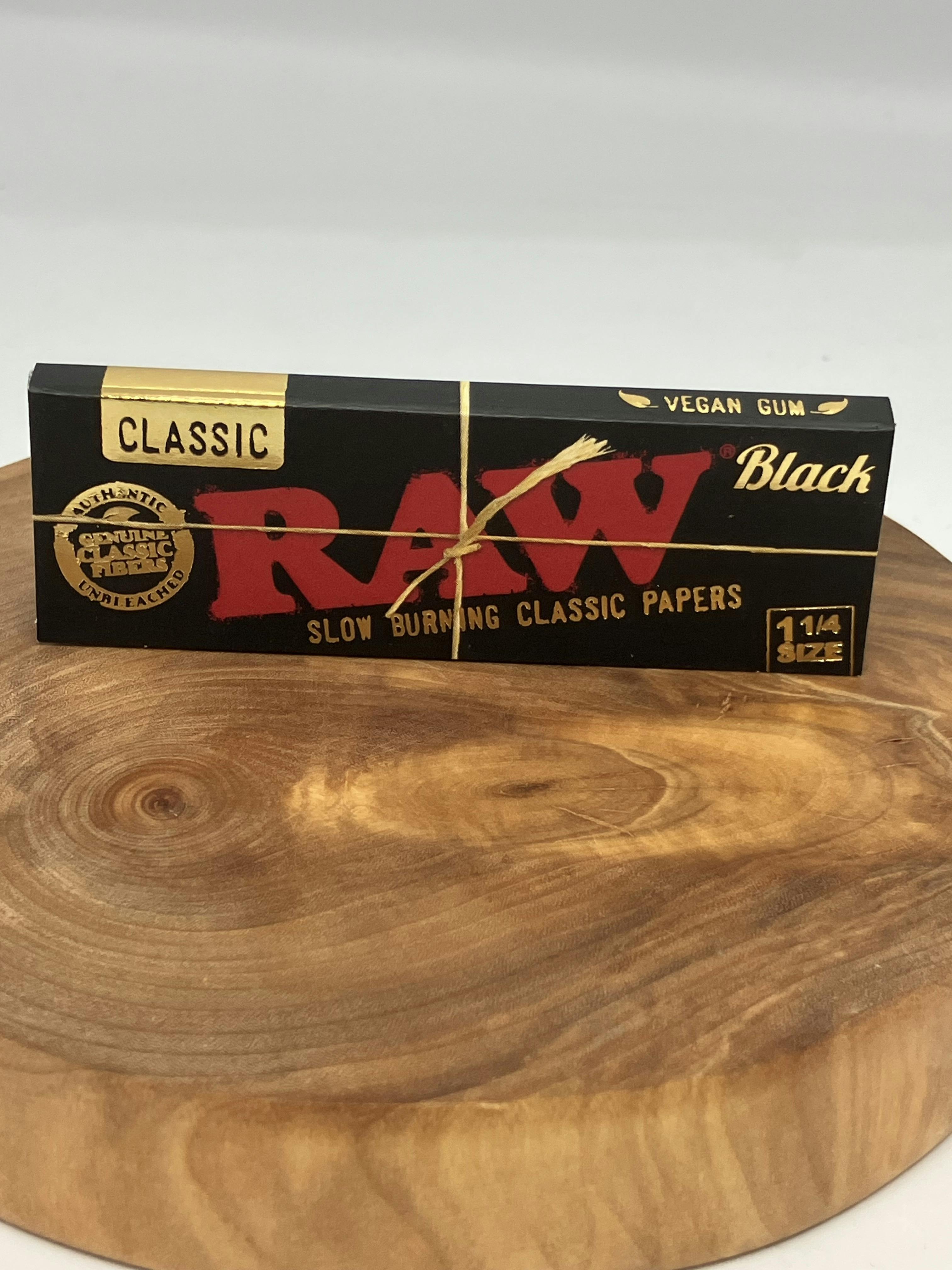 Raw Black Rolling Paper 1 1/4"