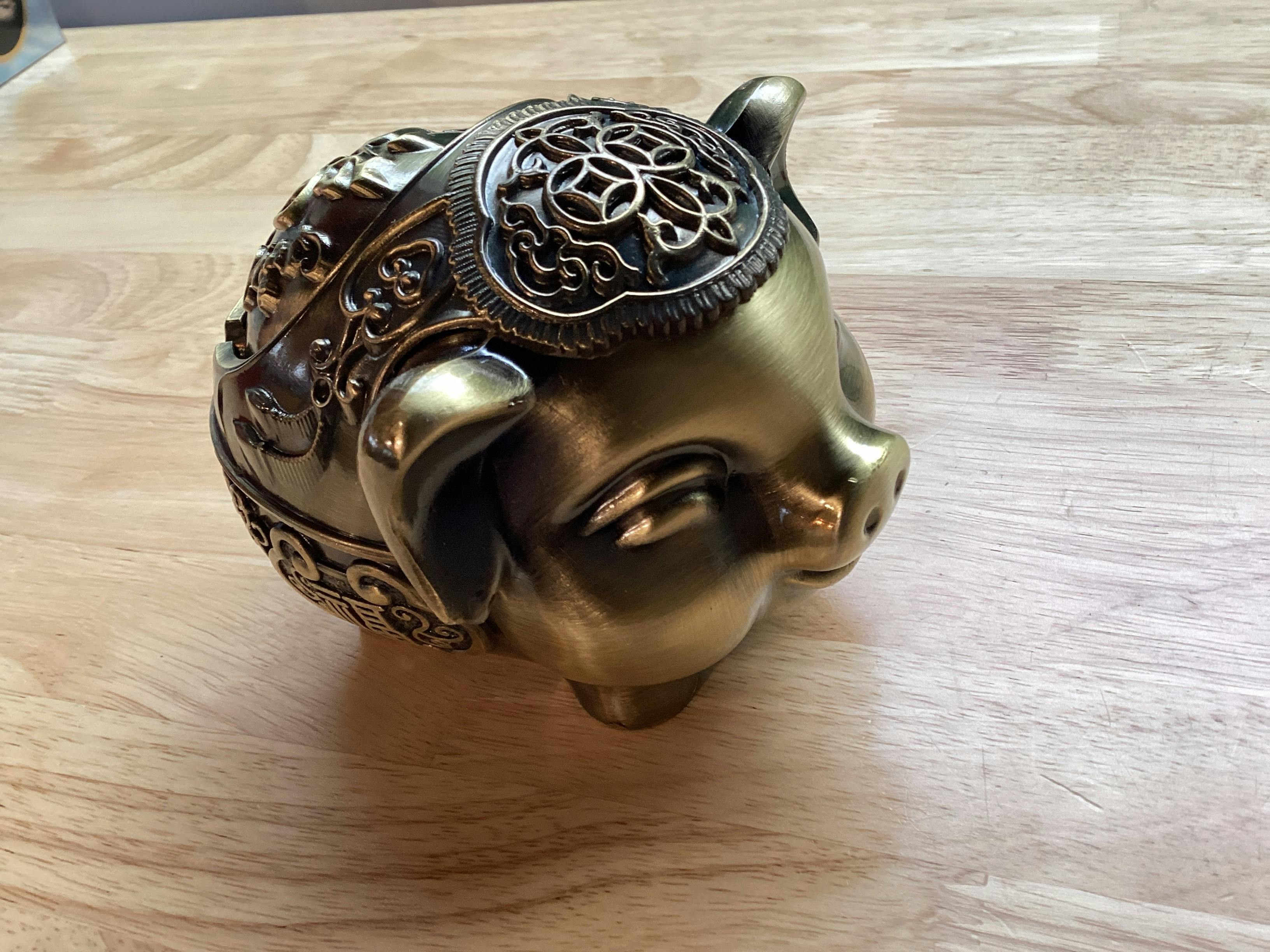 Windproof Ashtray | Piggy